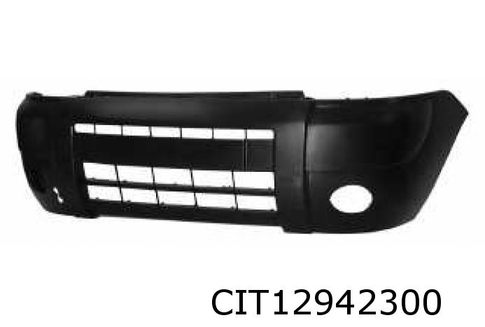 Stossstange Berlingo vorne 02- mit Nebellampen-Löcher,  grundiert