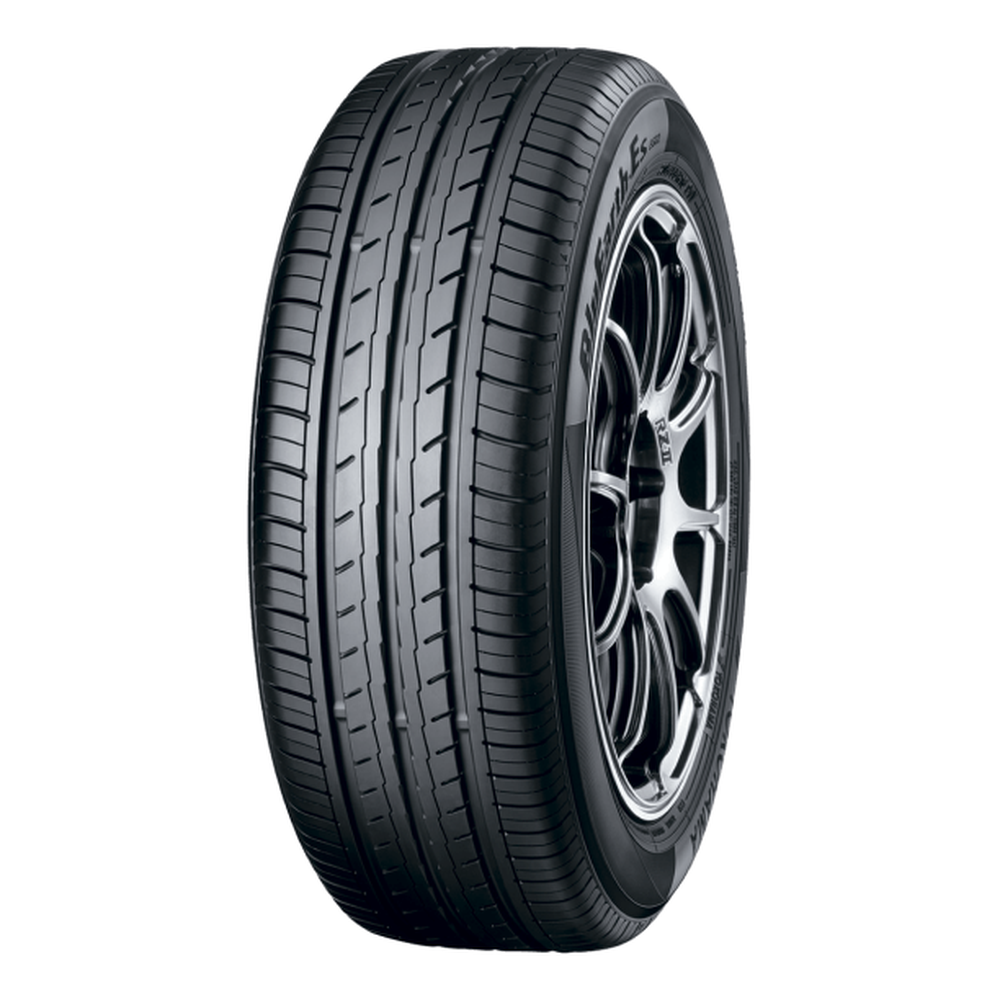 Yokohama BluEarth-Es ES32 225/45 R17 94W